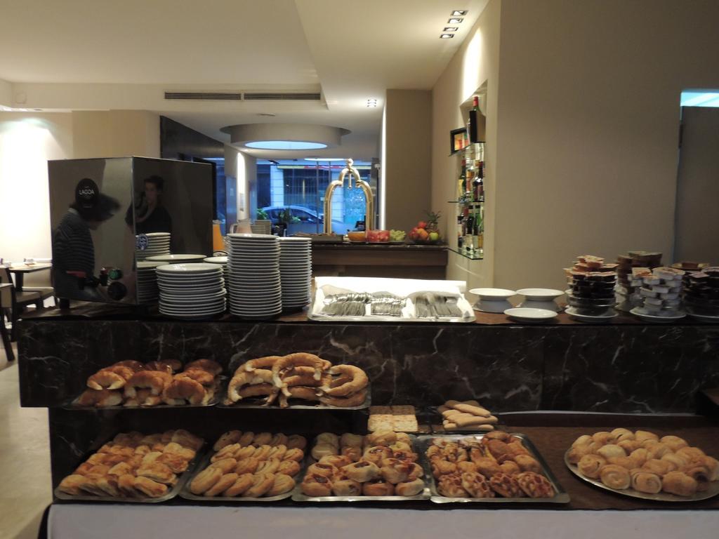Galerias Hotel Буенос Айрес Екстериор снимка