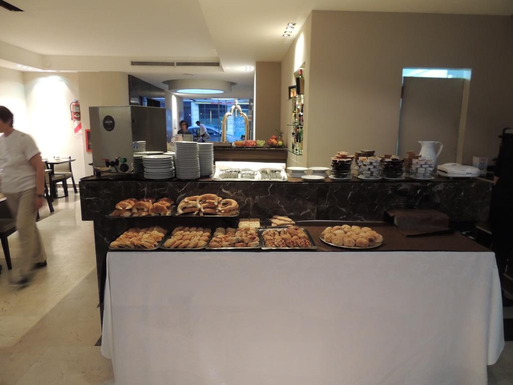 Galerias Hotel Буенос Айрес Екстериор снимка