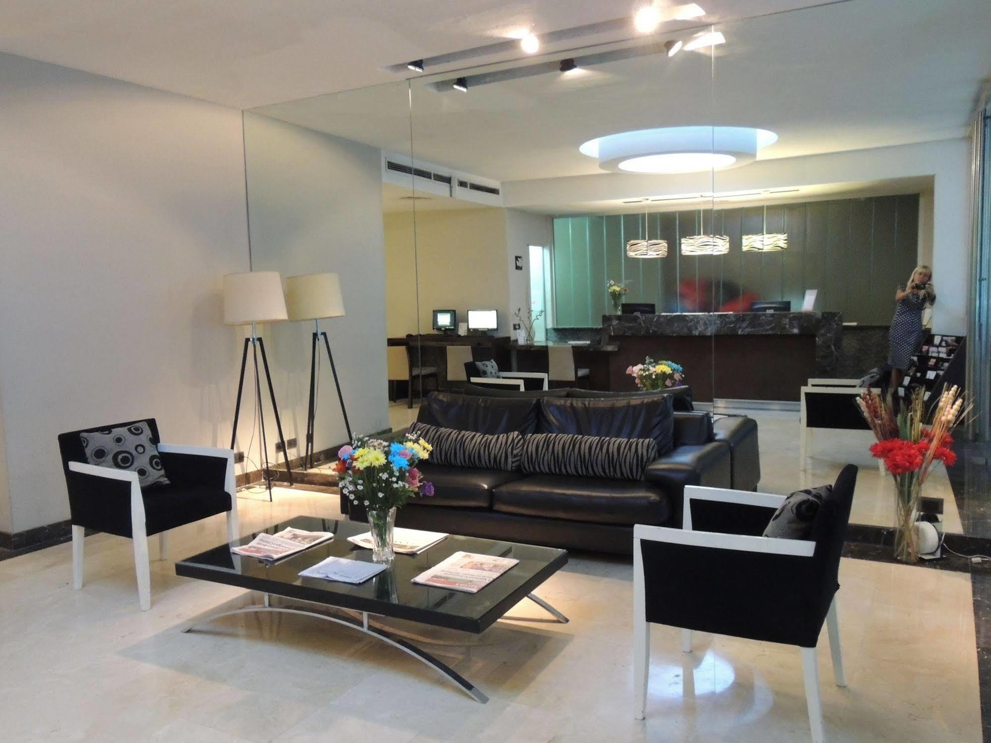 Galerias Hotel Буенос Айрес Екстериор снимка